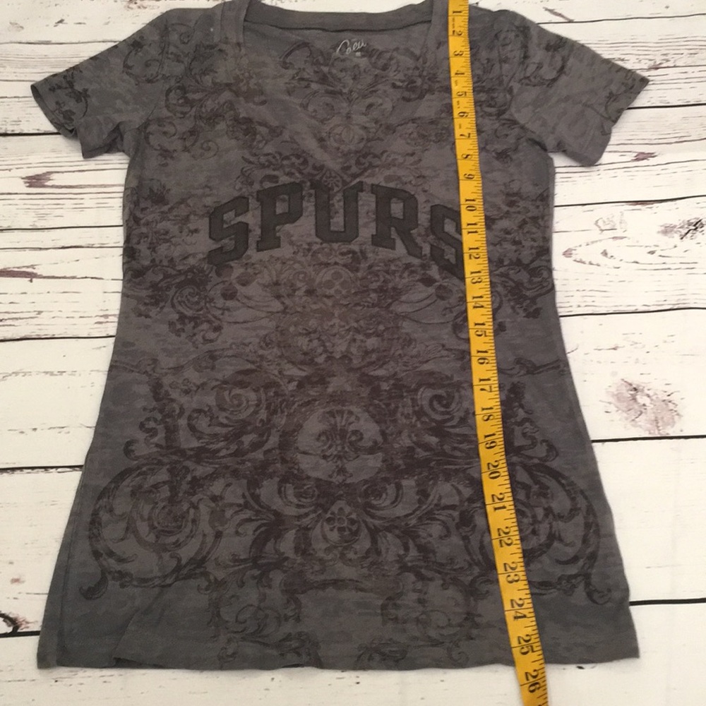 NWOT Scroll Printed Spurs Shirt - Picture 4 of 6